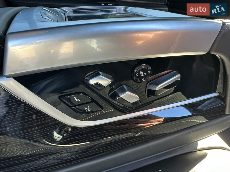 Седан BMW 7 Series 2019 в Киеве