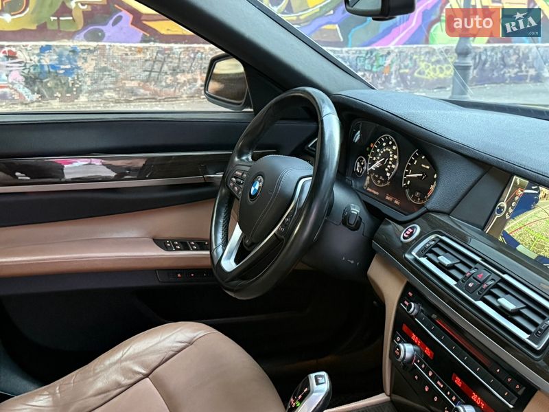 Седан BMW 7 Series 2010 в Одессе