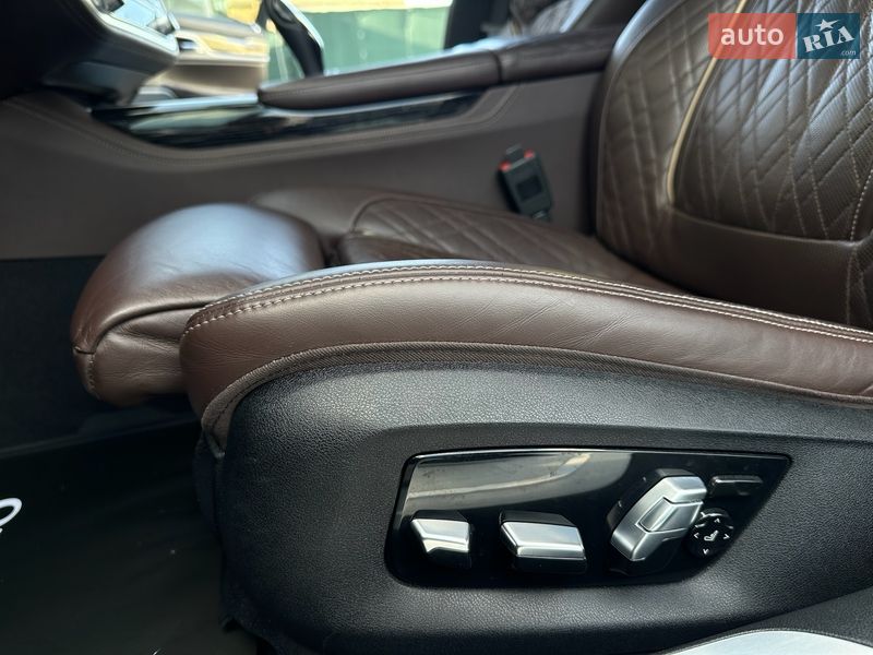Седан BMW 7 Series 2021 в Киеве