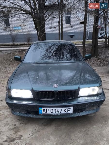 Седан BMW 7 Series 1995 в Запорожье