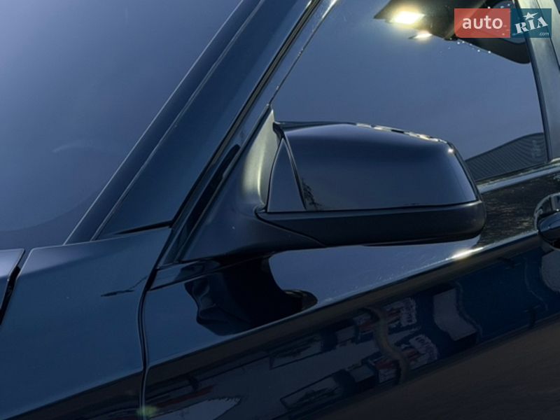 Седан BMW 7 Series 2011 в Ковелі