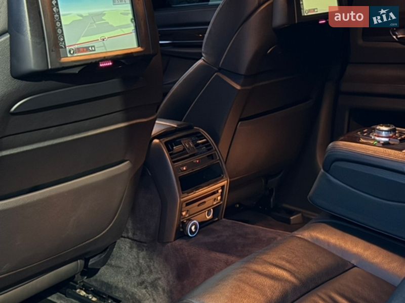 Седан BMW 7 Series 2011 в Ковелі