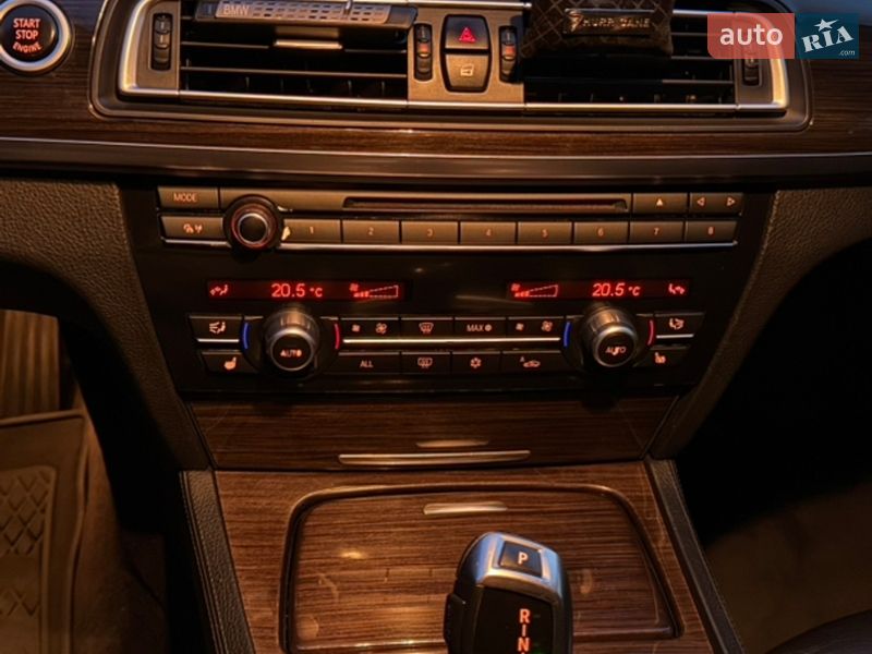 Седан BMW 7 Series 2011 в Ковелі