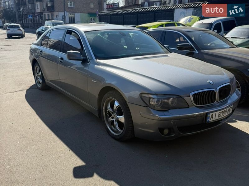 Седан BMW 7 Series 2005 в Киеве