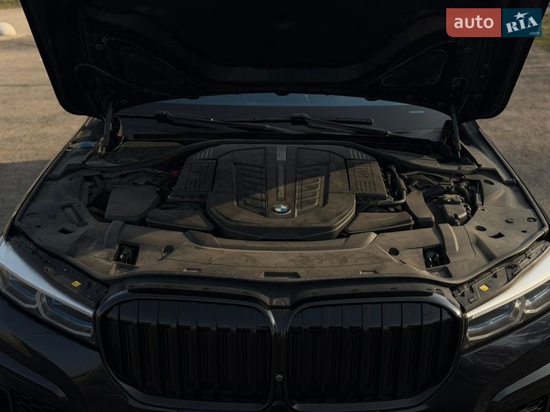 Седан BMW 7 Series 2022 в Львове фото 23 Седан BMW 7 Series 2022 в Львове