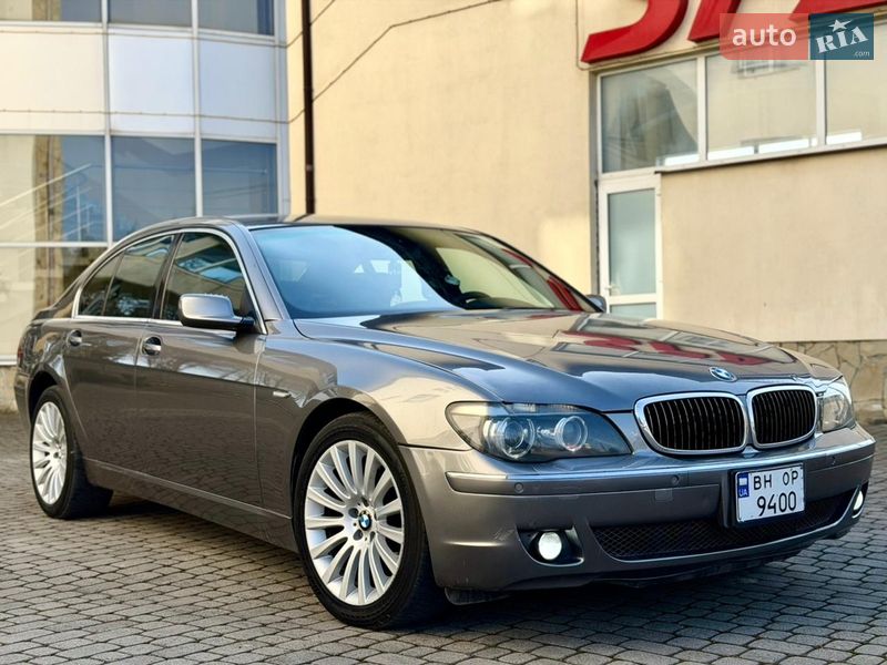 Седан BMW 7 Series 2005 в Дубно