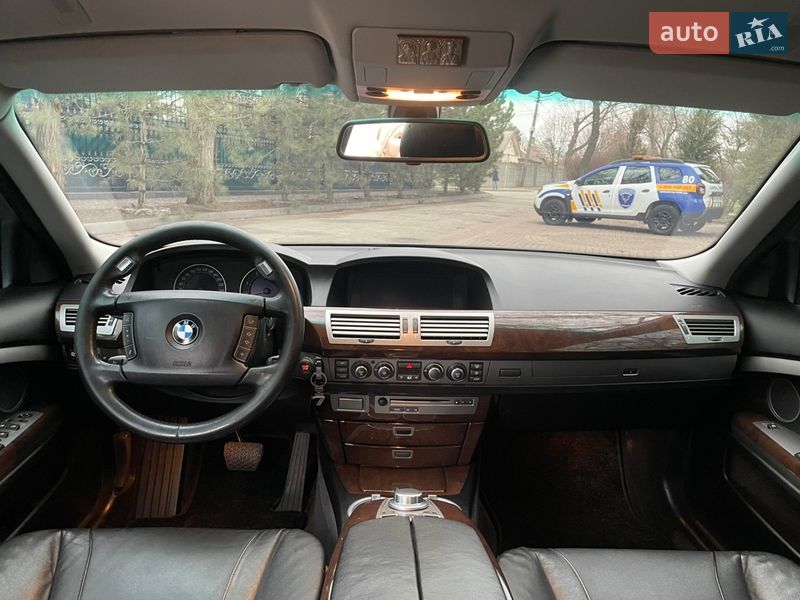 Седан BMW 7 Series 2006 в Запоріжжі
