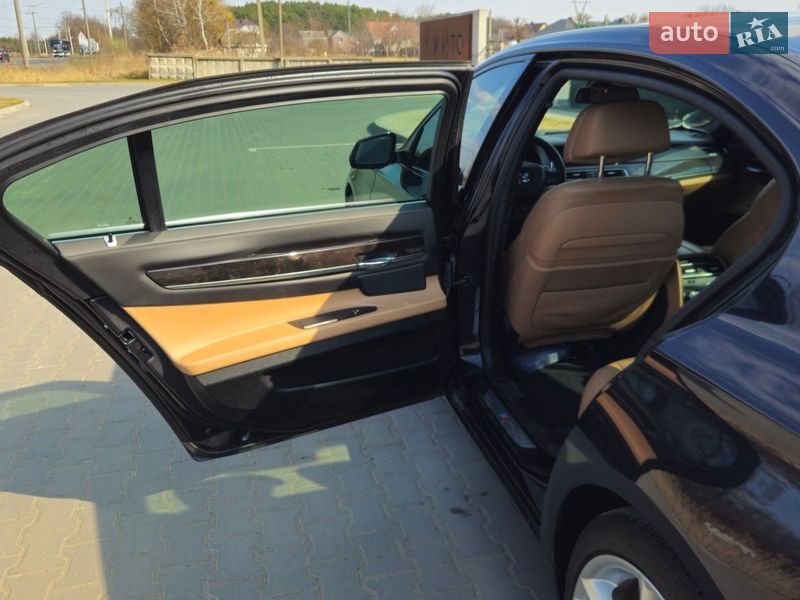 Седан BMW 7 Series 2013 в Луцке фото 7 Седан BMW 7 Series 2013 в Луцке