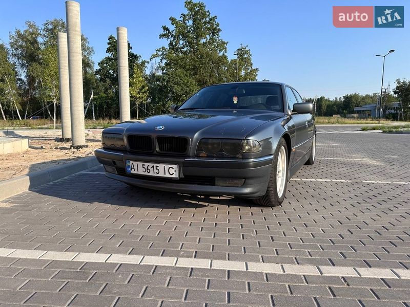 Седан BMW 7 Series 1999 в Ирпене