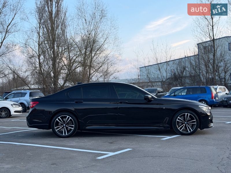 Седан BMW 7 Series 2017 в Киеве