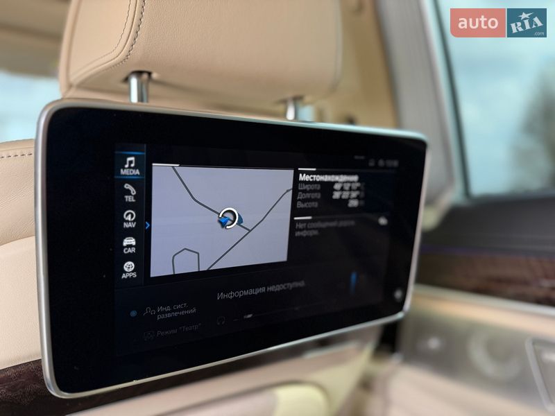 Седан BMW 7 Series 2020 в Виннице