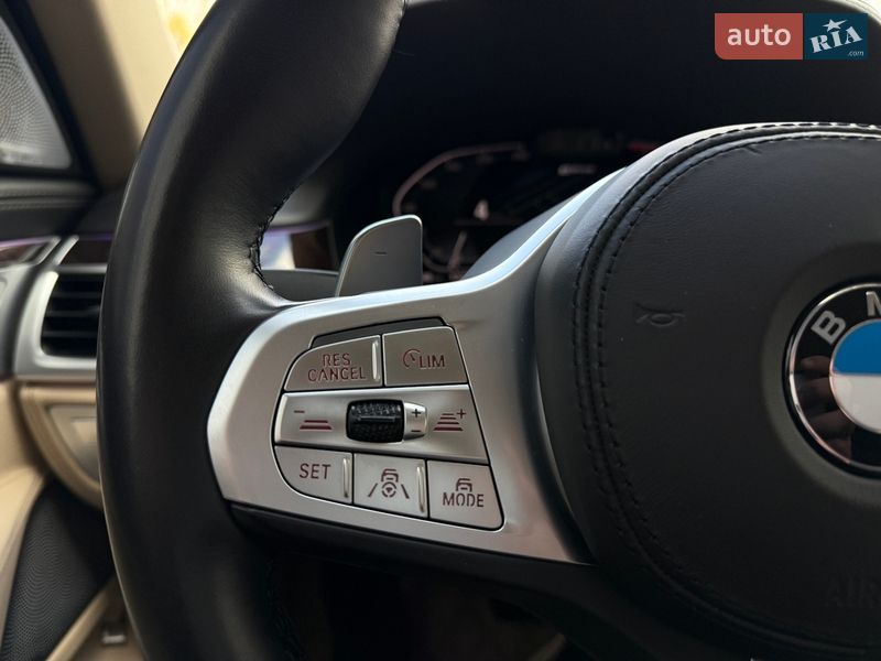 Седан BMW 7 Series 2020 в Виннице