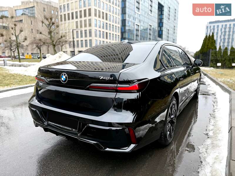 Седан BMW 7 Series 2023 в Киеве фото 14 Седан BMW 7 Series 2023 в Киеве