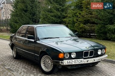 Седан BMW 7 Series 1992 в Моршині