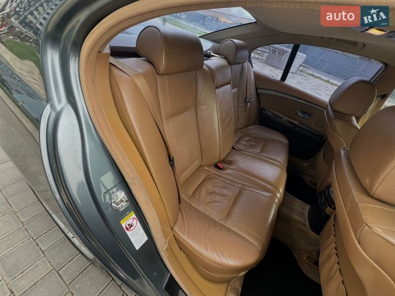 Седан BMW 7 Series 2003 в Одессе