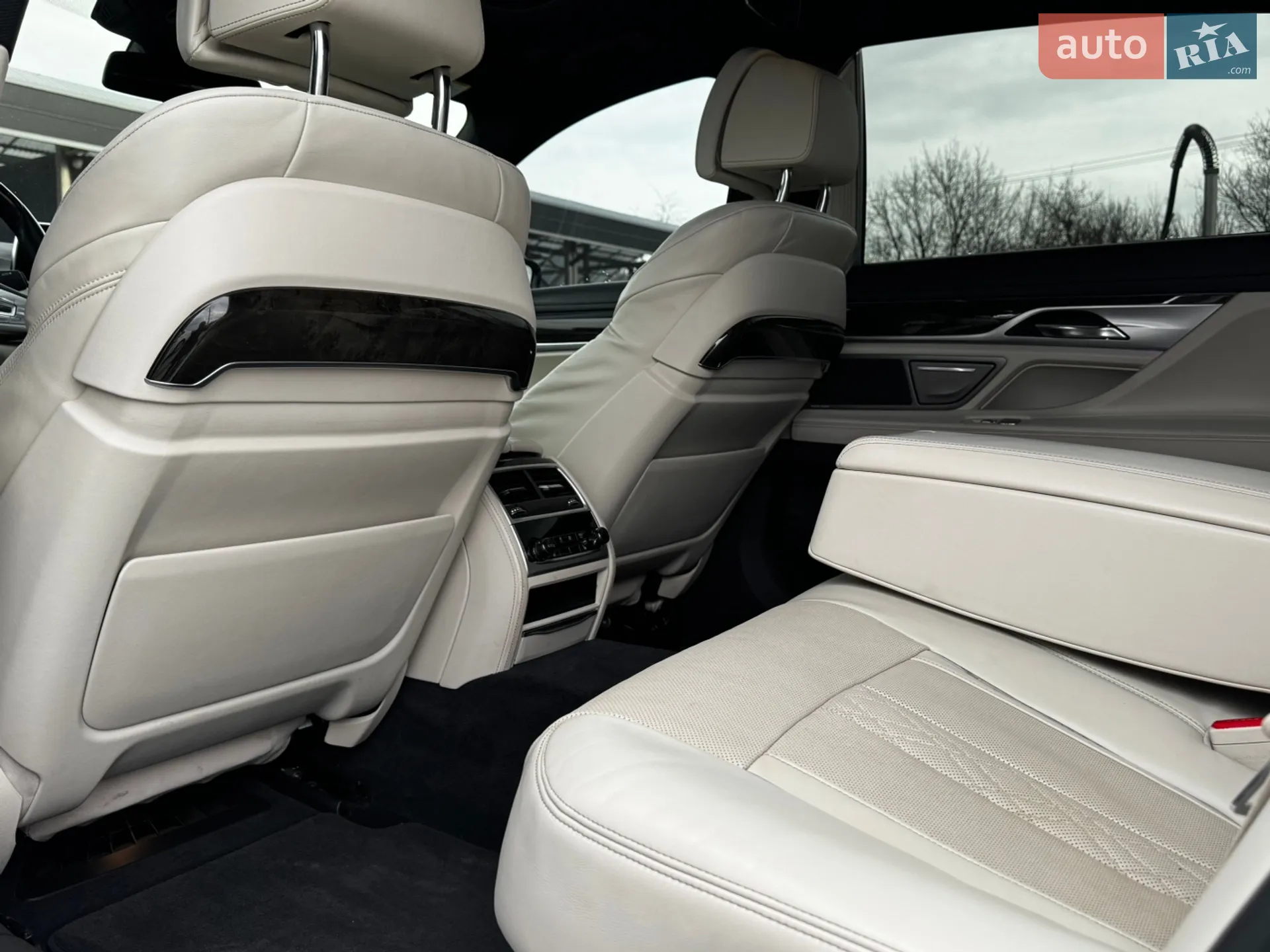 2016 BMW 7er - мініатюра 19