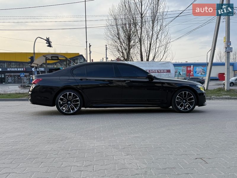 Седан BMW 7 Series 2018 в Киеве фото 4 Седан BMW 7 Series 2018 в Киеве