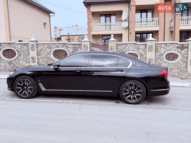 Седан BMW 7 Series 2017 в Черновцах фото 7 Седан BMW 7 Series 2017 в Черновцах