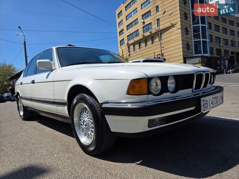 BMW 7 Series 1992 BMW 7 Series 1992