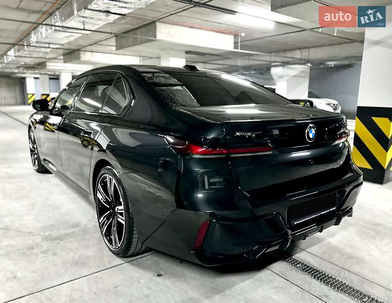 Седан BMW 7 Series 2024 в Днепре фото 10 Седан BMW 7 Series 2024 в Днепре