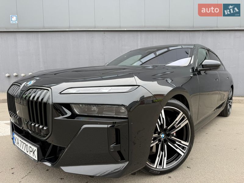 Седан BMW 7 Series 2025 в Киеве