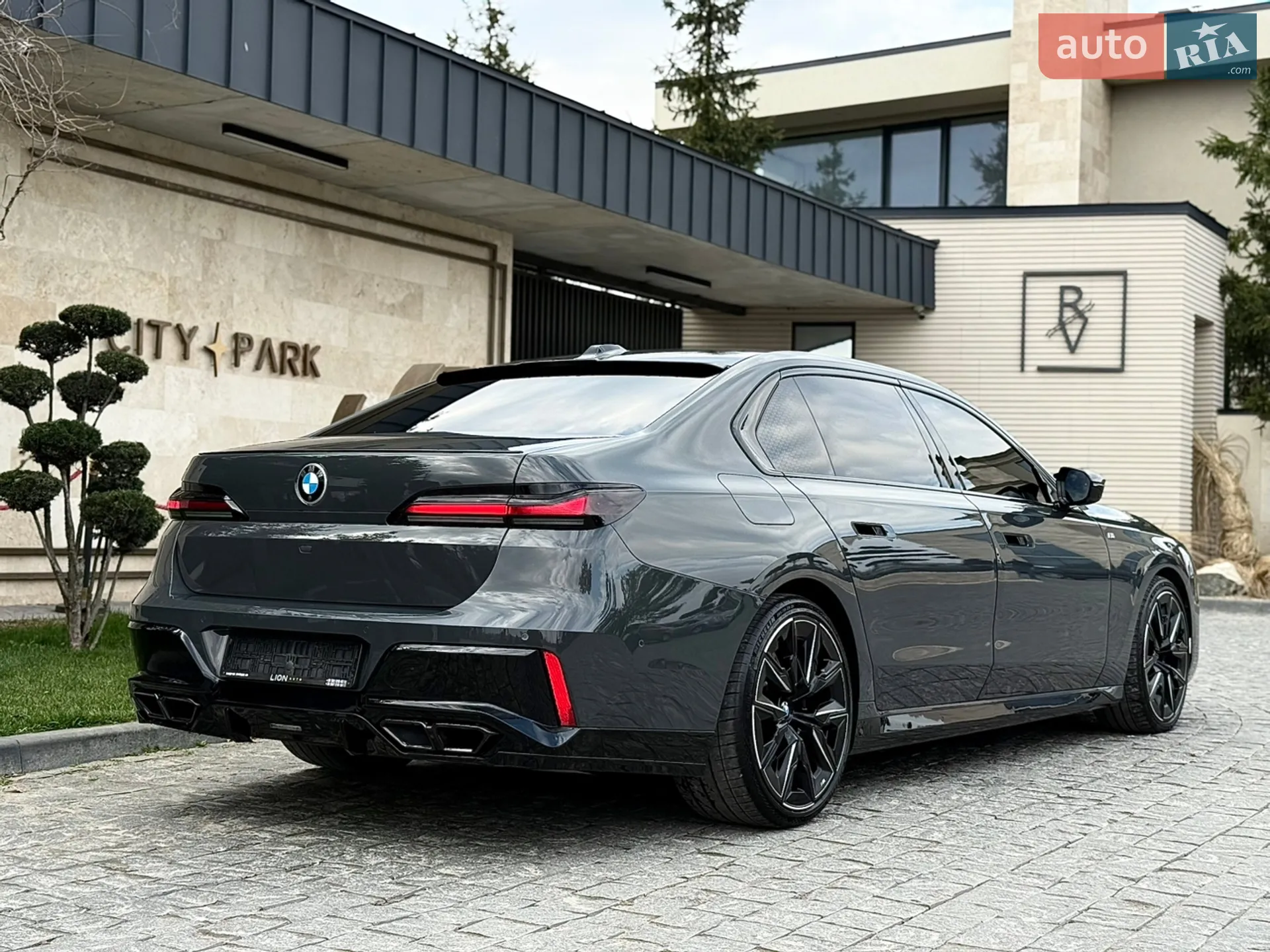 2023 BMW 7er - мініатюра 23