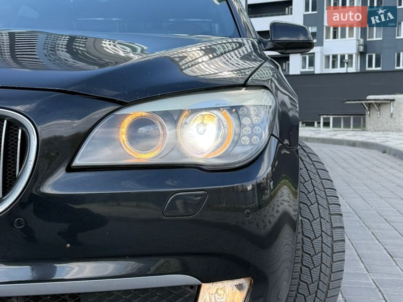 Седан BMW 7 Series 2011 в Одессе