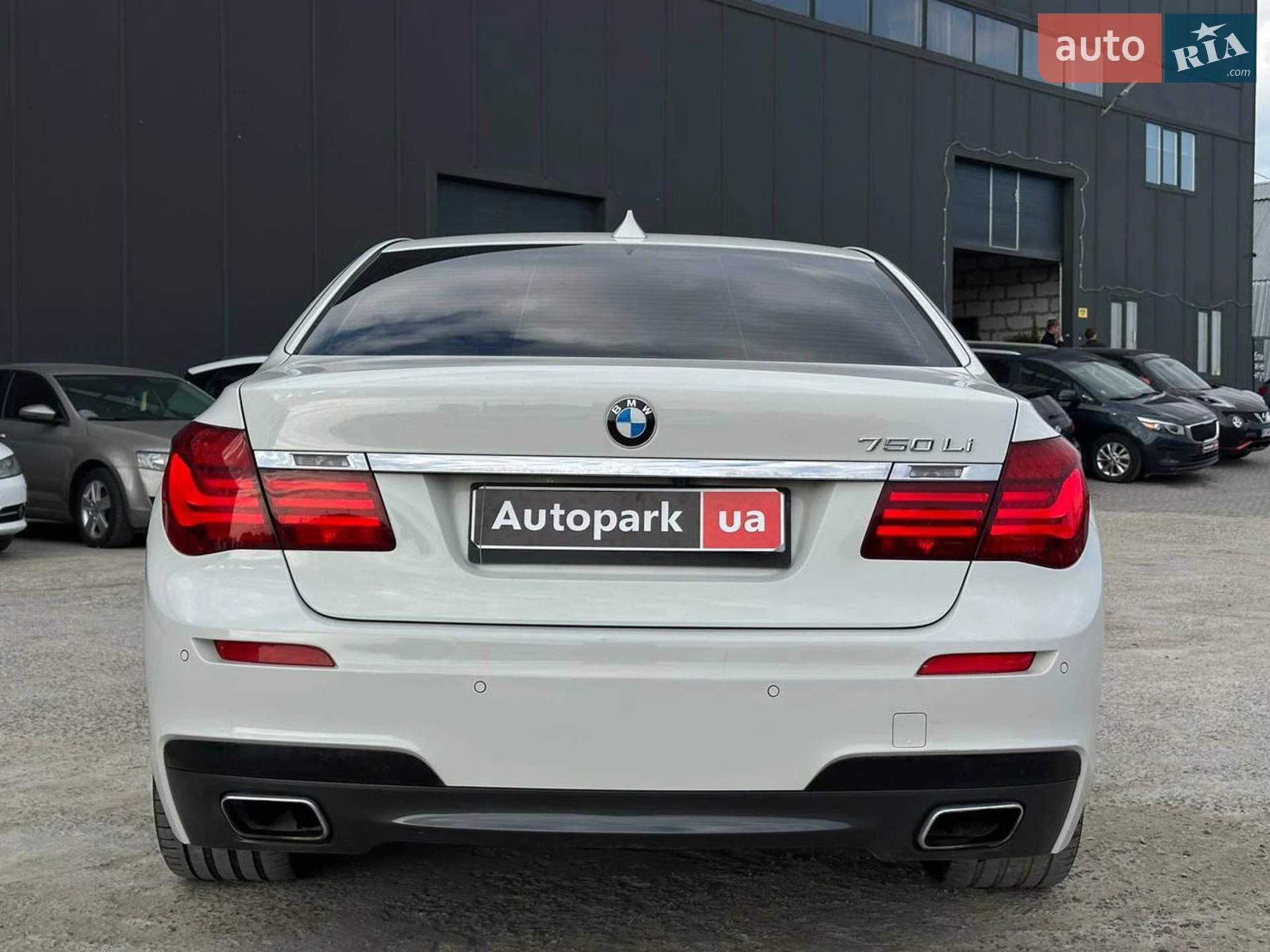2012 BMW 7er - мініатюра 8