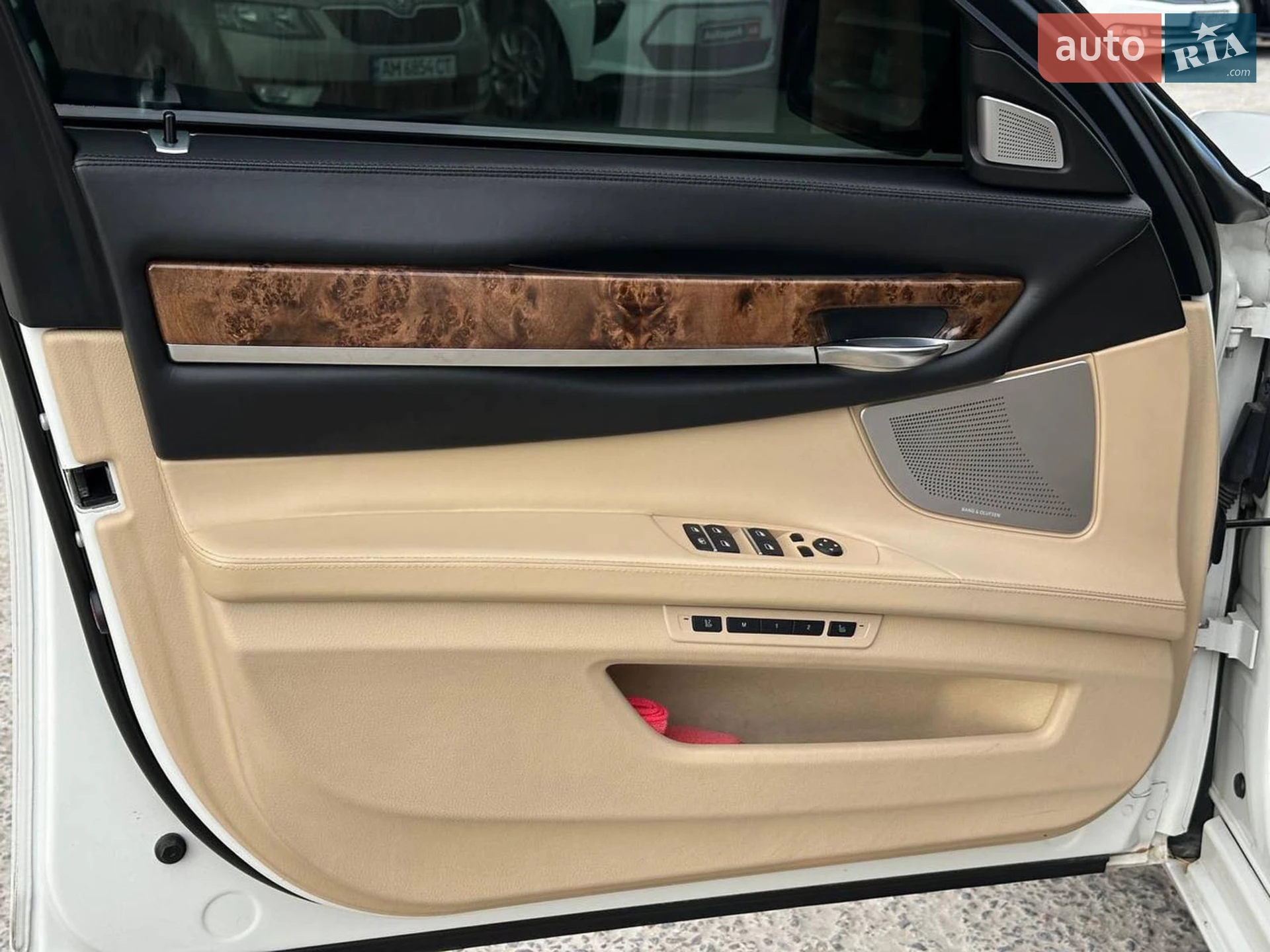 2012 BMW 7er - мініатюра 33