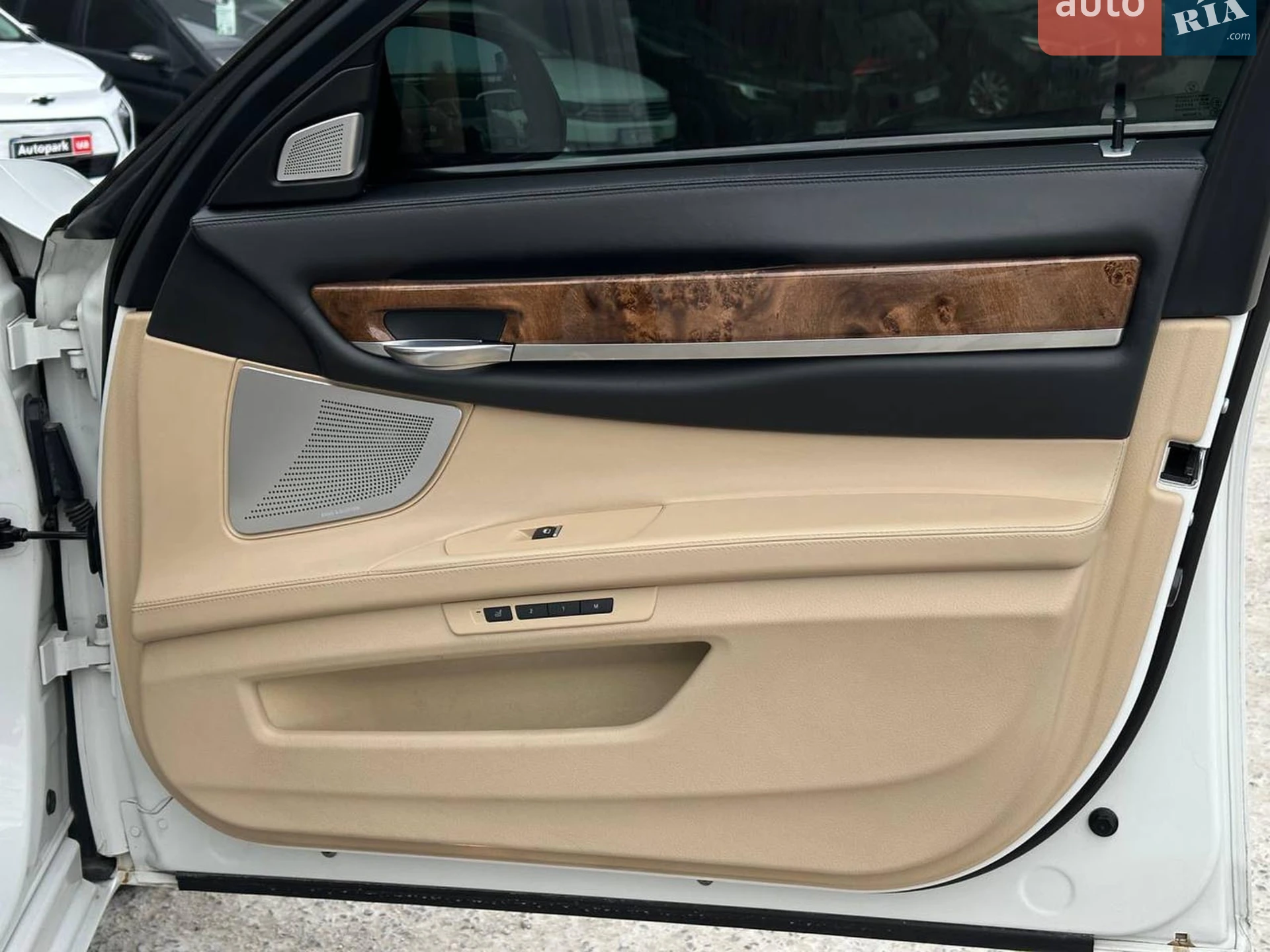 2012 BMW 7er - мініатюра 35