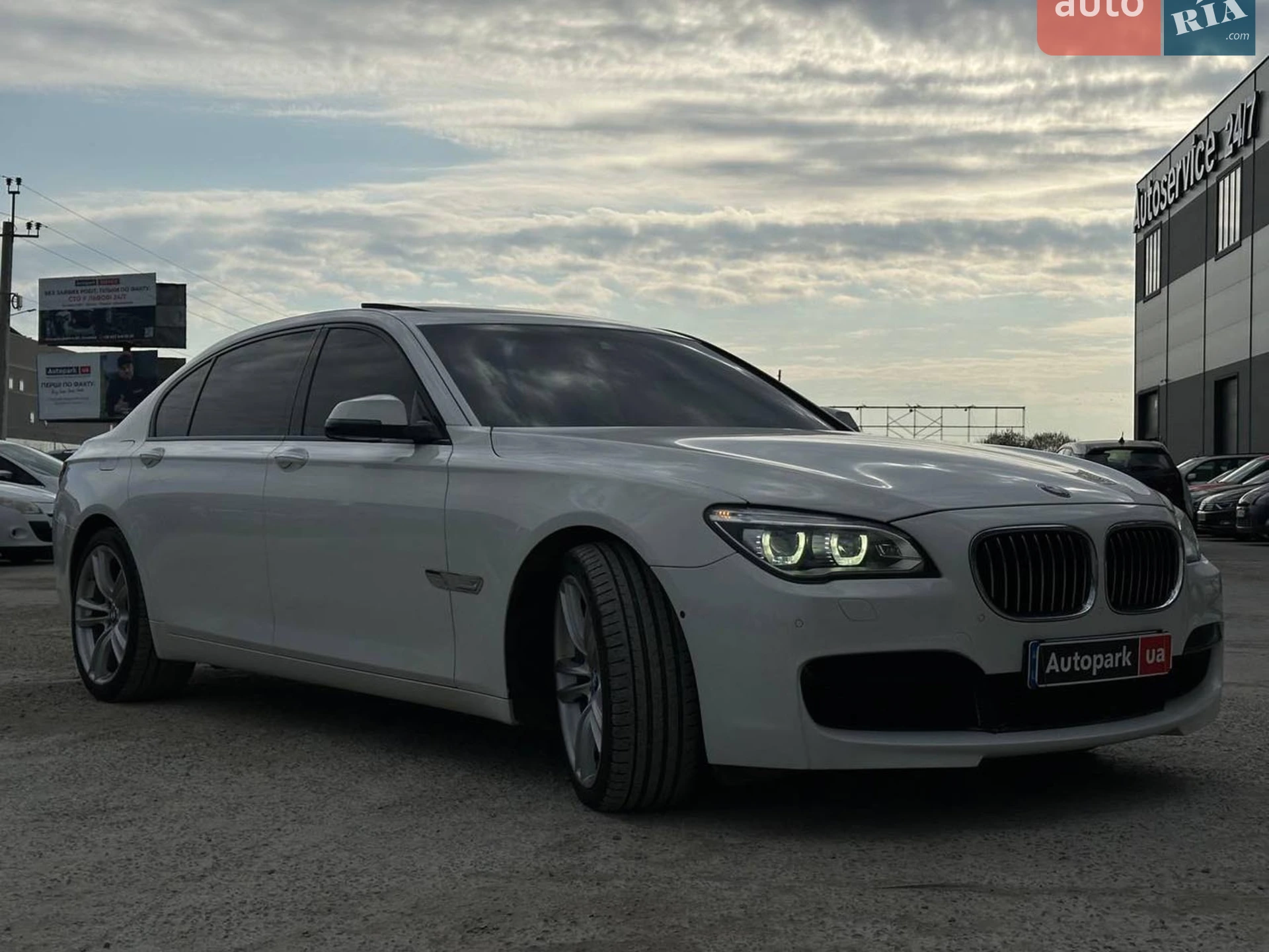 2012 BMW 7er - мініатюра 3