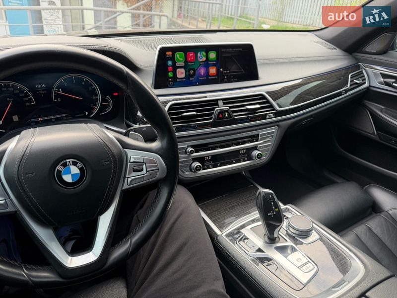 Седан BMW 7 Series 2019 в Львові фото 39 Седан BMW 7 Series 2019 в Львові