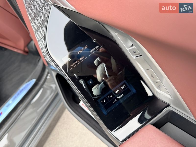 Седан BMW 7 Series 2025 в Києві