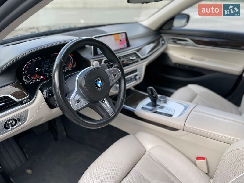 Седан BMW 7 Series 2019 в Києві