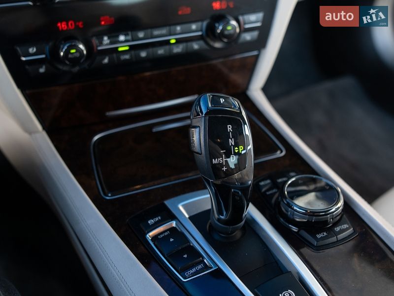 Седан BMW 7 Series 2013 в Львові фото 24 Седан BMW 7 Series 2013 в Львові