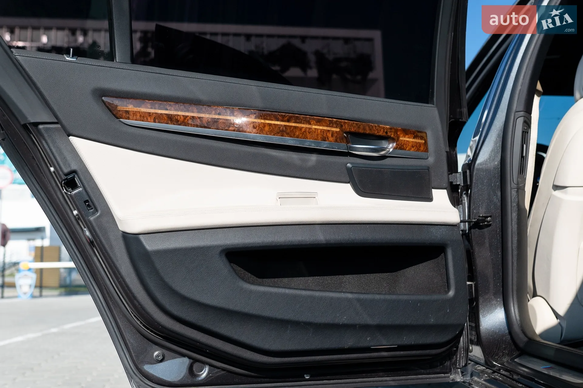 2013 BMW 7er - мініатюра 27