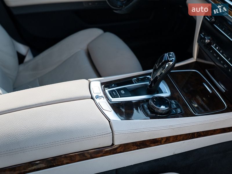 Седан BMW 7 Series 2013 в Львові фото 32 Седан BMW 7 Series 2013 в Львові