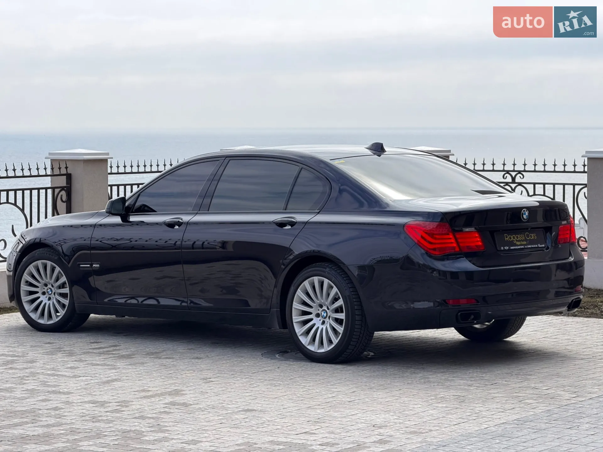 2012 BMW 7er - мініатюра 7