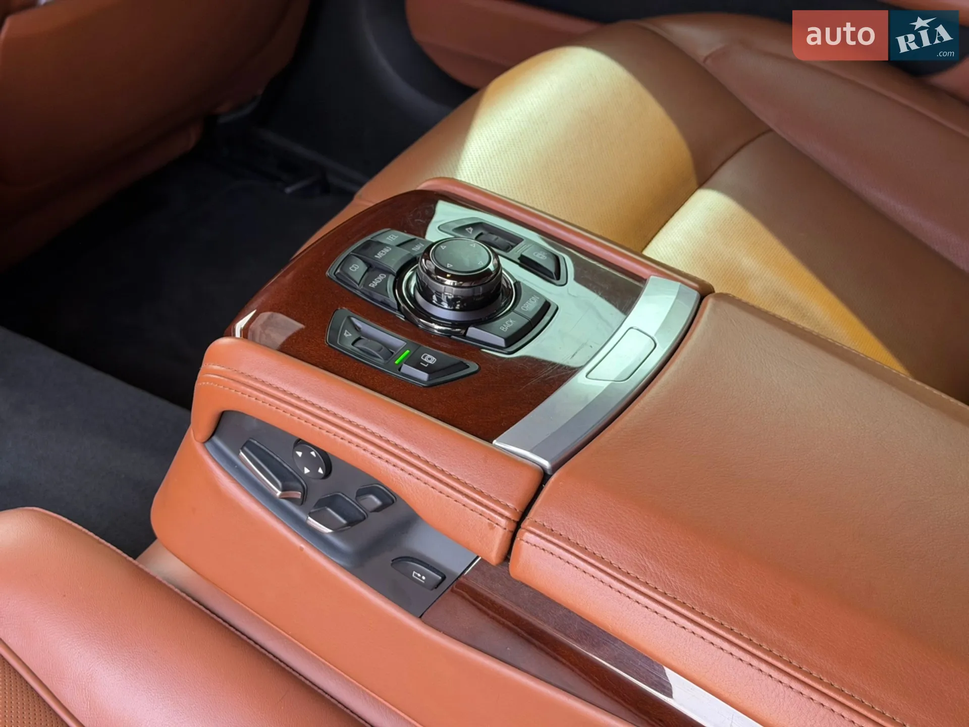 2012 BMW 7er - мініатюра 16