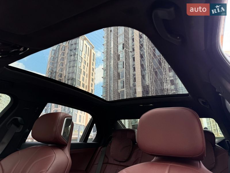 Седан BMW 7 Series 2024 в Києві