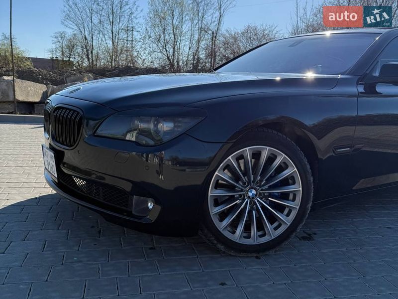 Седан BMW 7 Series 2010 в Ивано-Франковске
