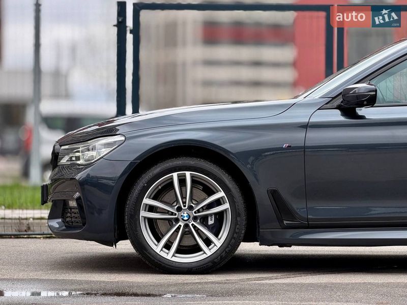 Седан BMW 7 Series 2015 в Киеве фото 11 Седан BMW 7 Series 2015 в Киеве