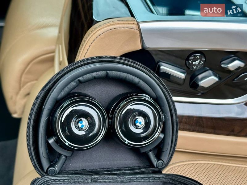 Седан BMW 7 Series 2015 в Киеве фото 40 Седан BMW 7 Series 2015 в Киеве