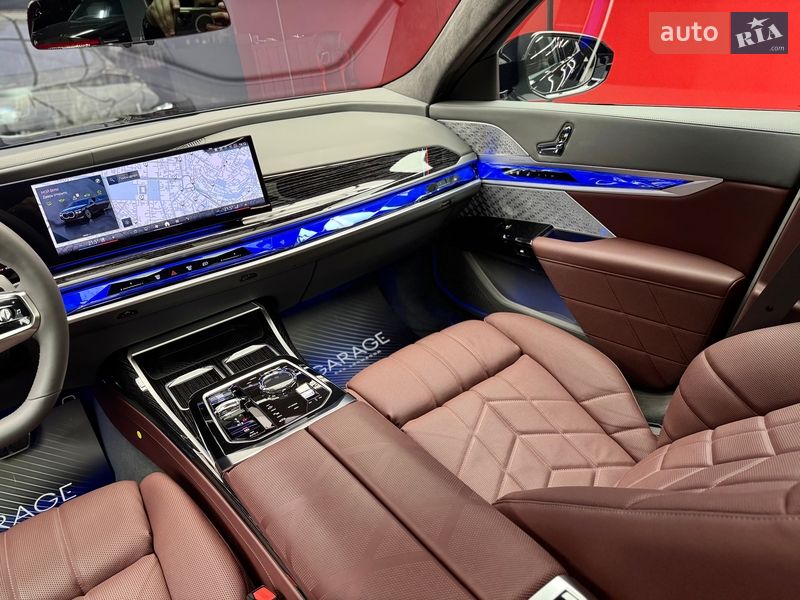 Седан BMW 7 Series 2024 в Киеве