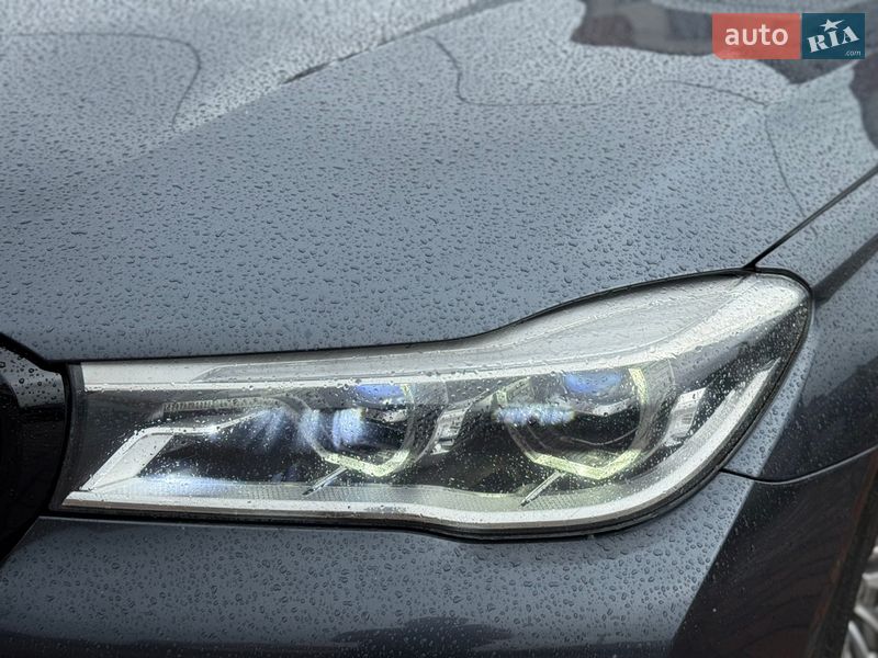 Седан BMW 7 Series 2015 в Ровно