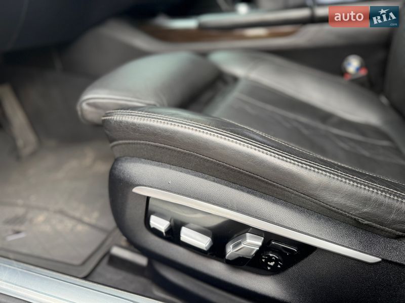 Седан BMW 7 Series 2015 в Ровно