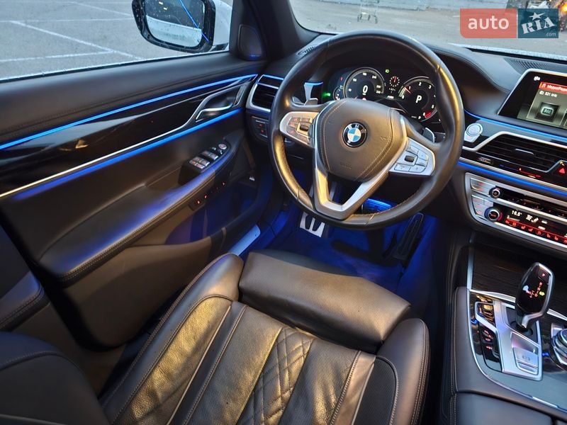 Седан BMW 7 Series 2018 в Новомосковске фото 11 Седан BMW 7 Series 2018 в Новомосковске