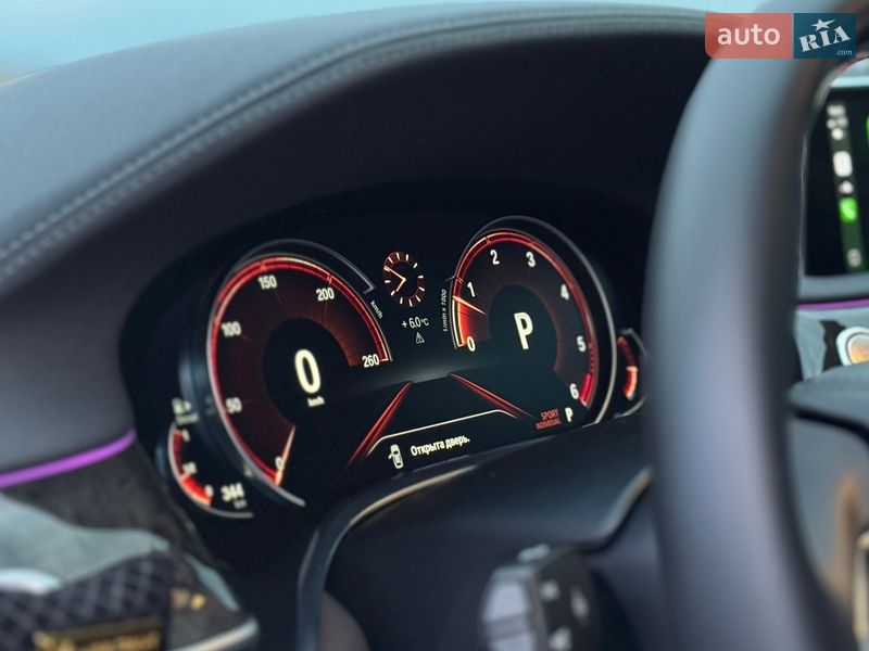 Седан BMW 7 Series 2017 в Дубні