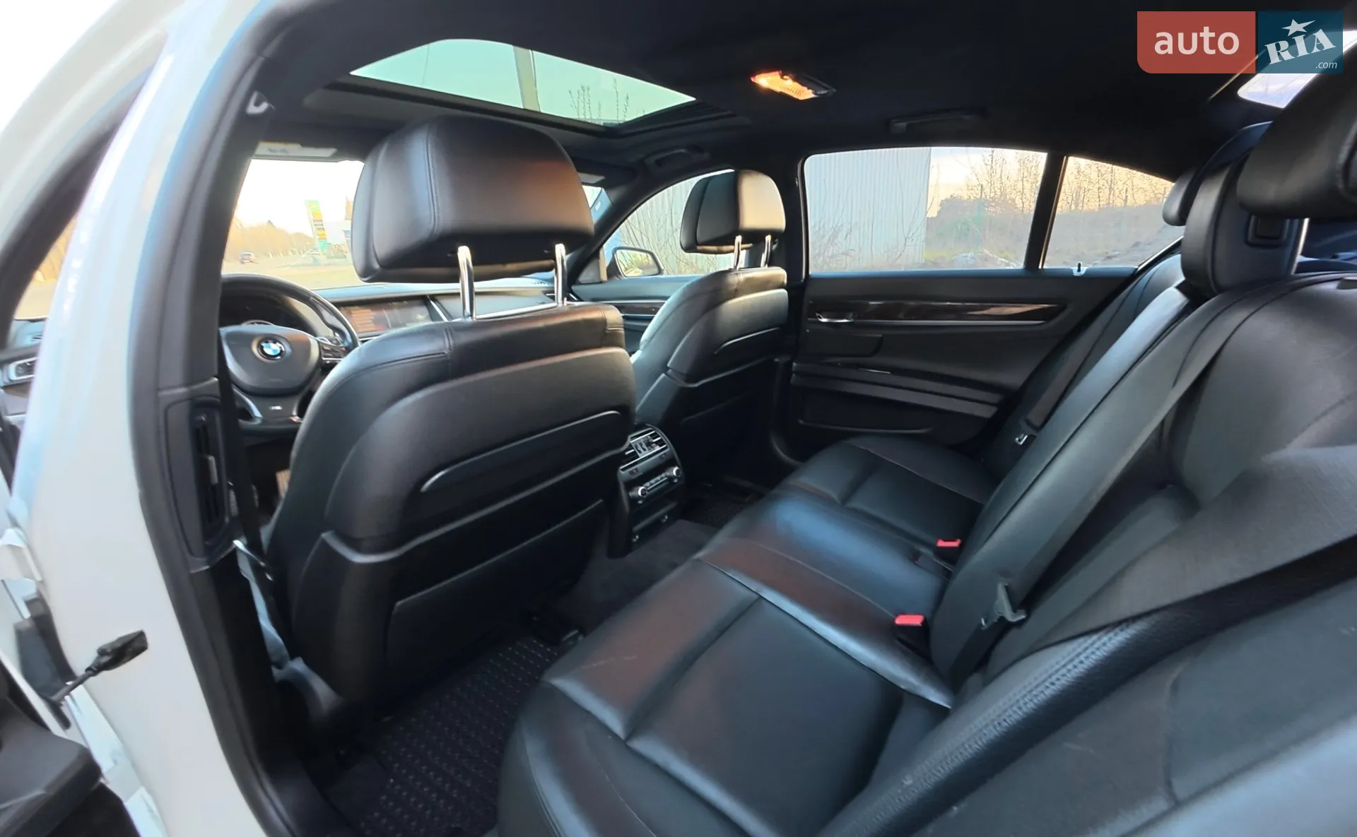 2014 BMW 7er - мініатюра 15