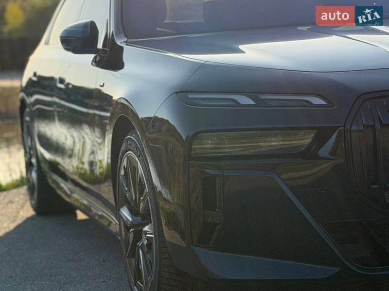 Седан BMW 7 Series 2023 в Днепре